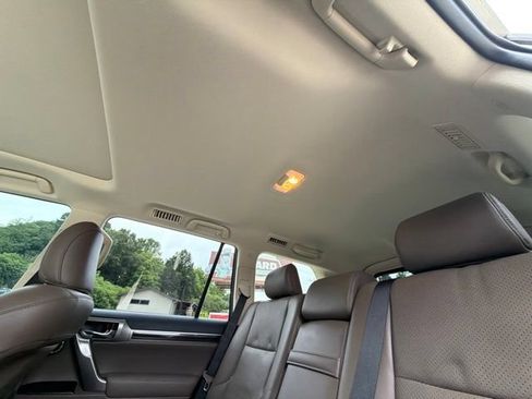 Used 2023 Lexus GX 460 Luxury w/ Accessory Package AWD/4WD image 81