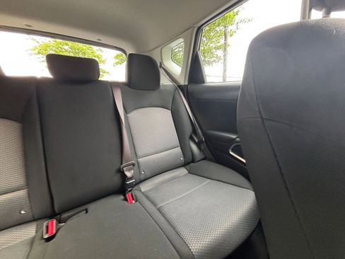 Used 2025 Kia Soul LX w/ LX Technology Package FWD image 36