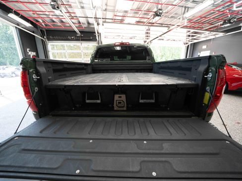 Used 2021 Toyota Tundra SR5 w/ TRD Off-Road Package AWD/4WD image 27