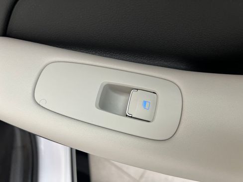 Used 2025 Hyundai Sonata SEL FWD image 18