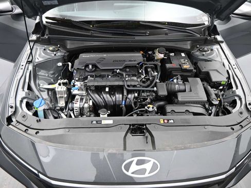 New 2026 Hyundai Elantra Sport FWD image 22