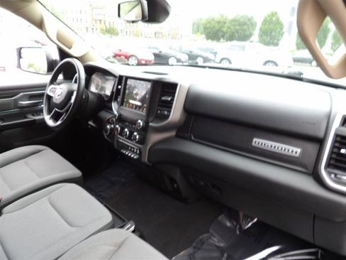 Used 2019 RAM 1500 Big Horn image 16
