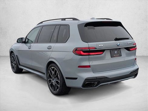 New 2026 BMW X7 M60i image 8