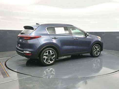 Used 2021 Kia Sportage EX w/ EX Technology Package FWD image 7