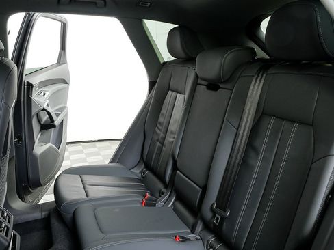 Certified 2025 Audi Q5 Premium Plus w/ Premium Plus image 21