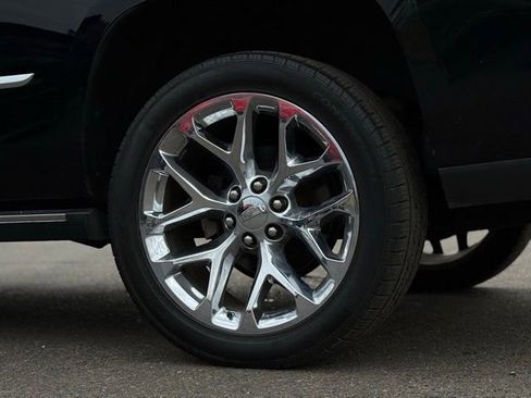 Used 2019 Cadillac Escalade Premium Luxury image 47