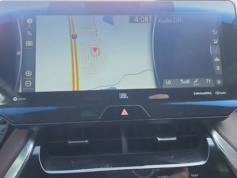 Used 2021 Toyota Venza XLE w/ Softex Package image 30