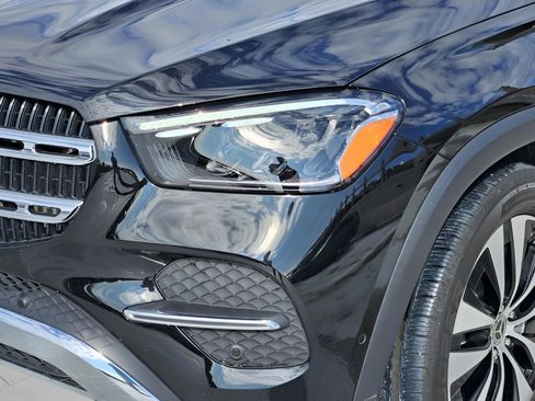 Certified 2025 Mercedes-Benz GLE 450 GLE 450 image 8