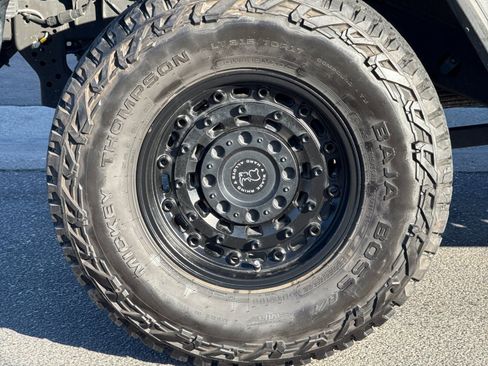 Used 2023 Jeep Wrangler Willys image 31