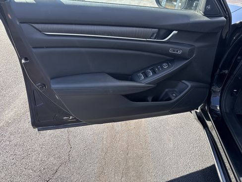 Used 2019 Honda Accord EX-L image 15
