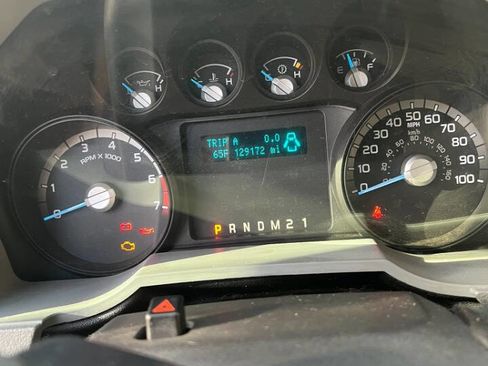 Used 2012 Ford F250 XL w/ PWR Equipment Group image 12