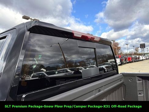 New 2025 GMC Sierra 2500 SLT w/ SLT Premium Package image 7