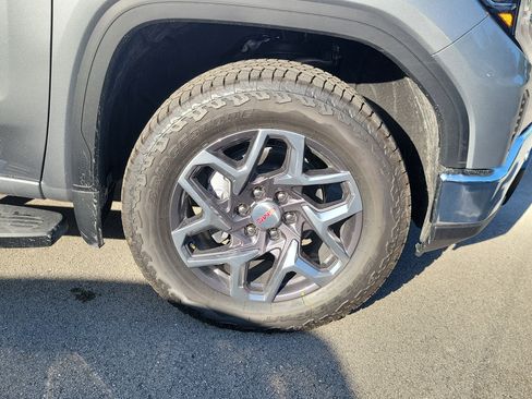 New 2026 GMC Sierra 1500 SLT w/ SLT Premium Package AWD/4WD image 4