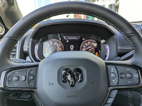 New 2026 RAM 3500 Limited AWD/4WD image 31