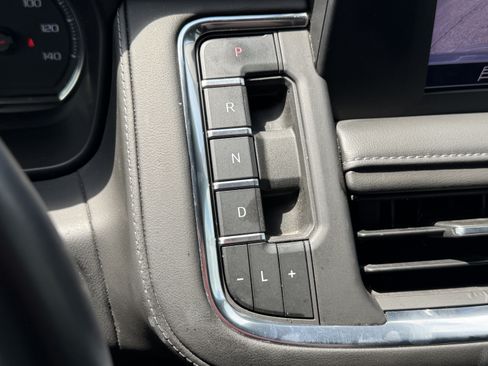 Used 2023 Chevrolet Tahoe LS AWD/4WD image 24