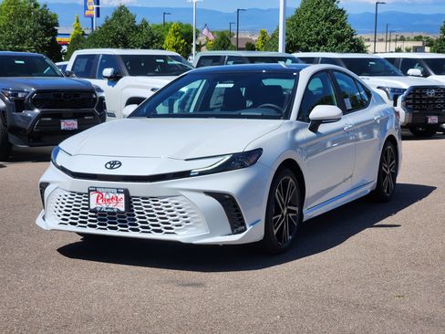 New 2026 Toyota Camry XSE w/ Premium Package FWD image 4