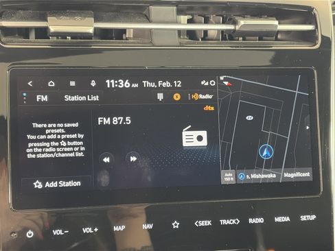 Used 2024 Hyundai Santa Cruz Limited image 17