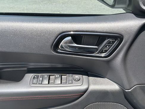 Used 2024 Dodge Durango GT RWD image 23