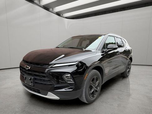 Used 2023 Chevrolet Blazer LT w/ Midnight/Sport Edition image 1
