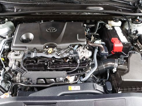 Used 2024 Toyota Camry SE FWD image 28