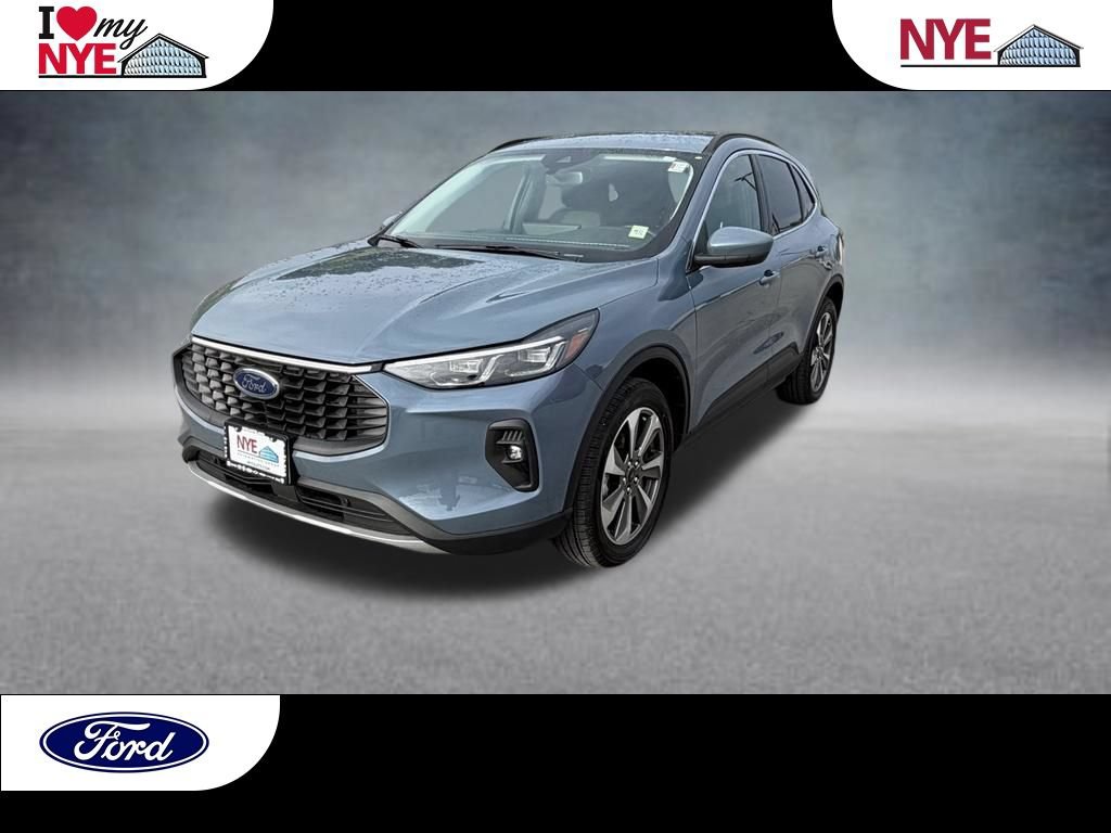 Certified 2025 Ford Escape Platinum AWD/4WD 360° Tour