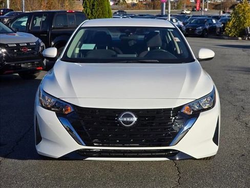 New 2025 Nissan Sentra S image 17