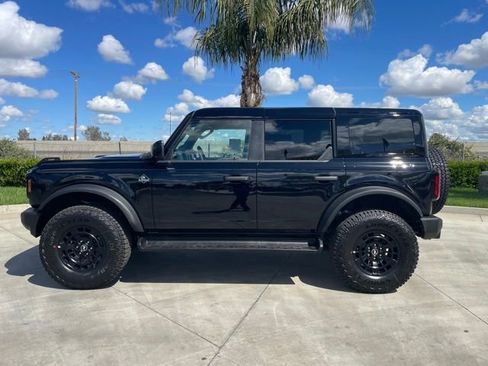 New 2026 Ford Bronco Outer Banks w/ Sasquatch Package AWD/4WD image 2
