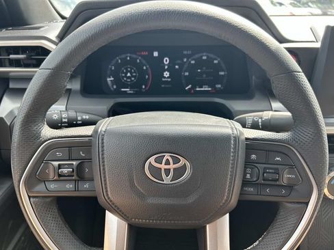 Used 2026 Toyota Tacoma TRD Sport AWD/4WD image 29