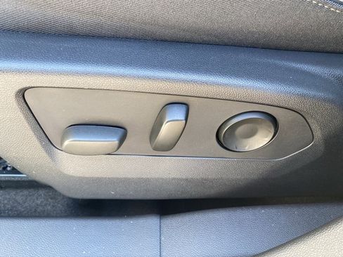 Used 2021 Buick Envision Preferred image 24