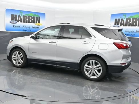 Used 2019 Chevrolet Equinox Premier FWD image 3