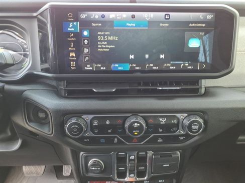 Used 2025 Jeep Wrangler Unlimited Sport S 4xe image 10