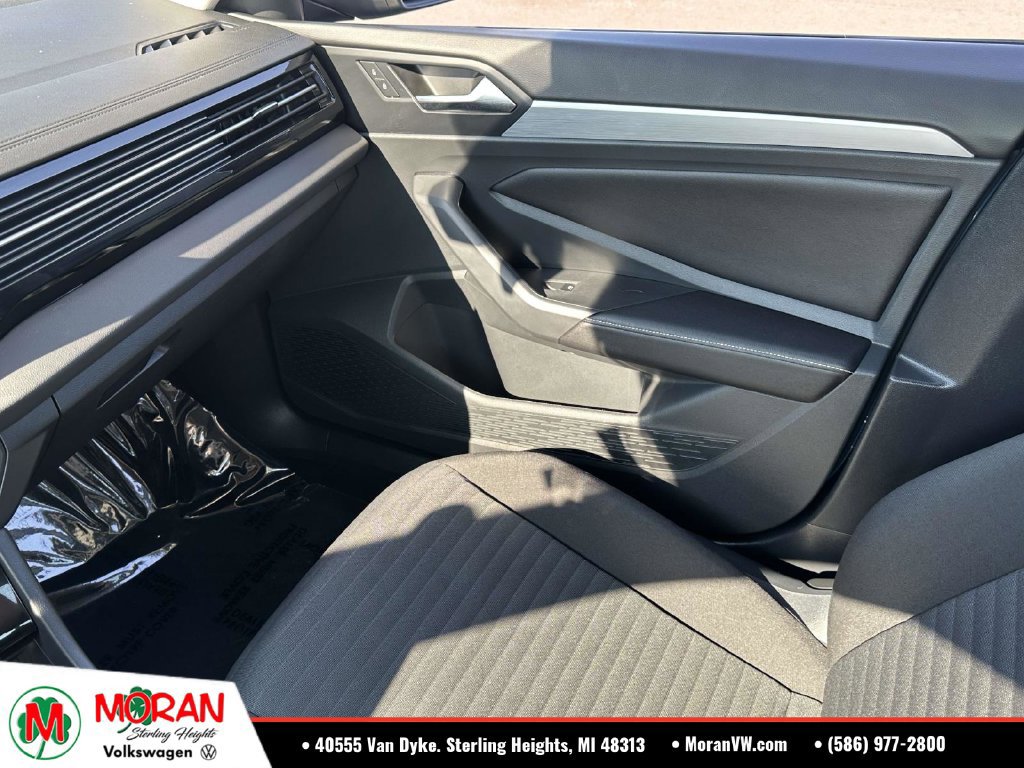 Used 2026 Volkswagen Jetta S FWD image 29