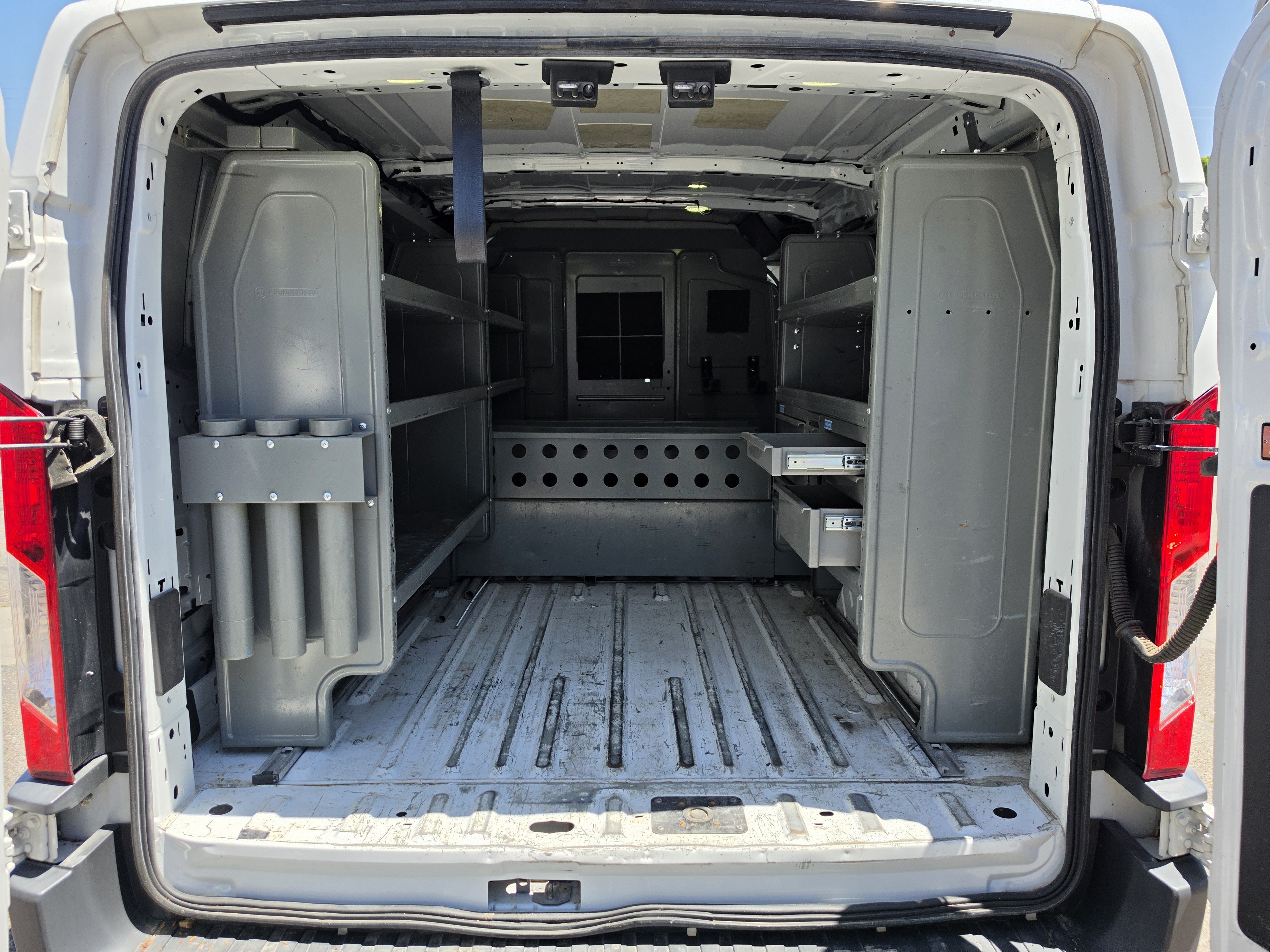 Used 2016 Ford Transit 250 130 Low Roof RWD image 13