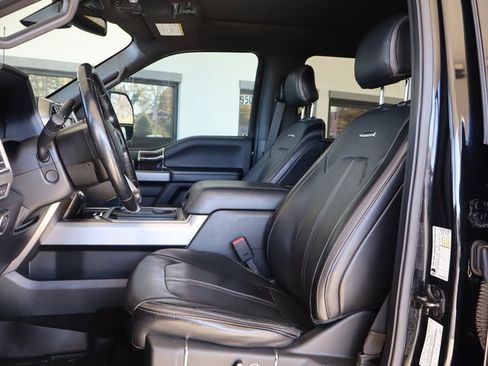 Used 2017 Ford F350 Platinum w/ Platinum Ultimate Package image 16
