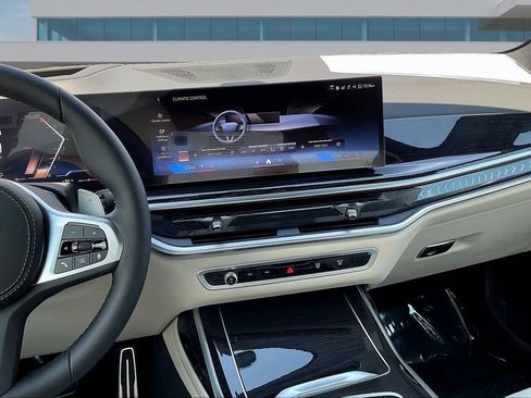 New 2027 BMW X7 xDrive40i AWD/4WD image 9
