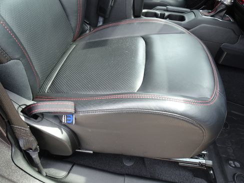 Used 2021 Jeep Wrangler Unlimited Rubicon image 27