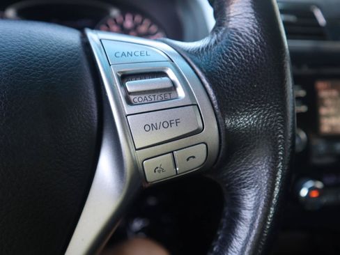 Used 2015 Nissan Altima 2.5 SV FWD image 53