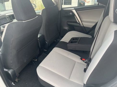 Used 2017 Toyota RAV4 XLE image 10