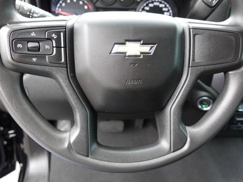 Used 2023 Chevrolet Silverado 1500 Custom image 46