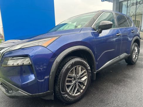 Used 2021 Nissan Rogue S AWD/4WD image 2
