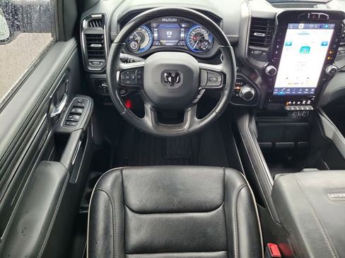 Used 2022 RAM 1500 Limited AWD/4WD image 18
