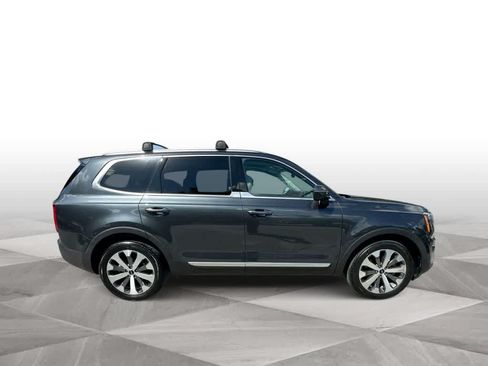 Certified 2022 Kia Telluride S FWD image 9