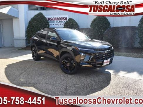 New 2026 Chevrolet Trax ACTIV w/ Sunroof Package image 1