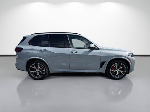 New 2026 BMW X5 xDrive50e w/ Executive Package AWD/4WD image 2