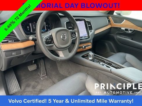 Certified 2024 Volvo XC90 B5 Plus AWD/4WD image 30