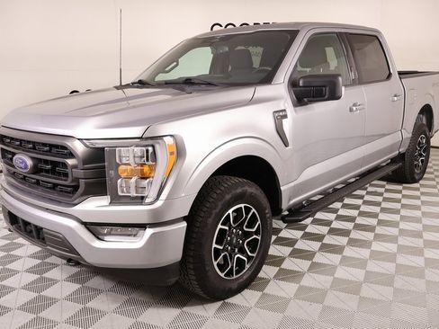 Used 2023 Ford F150 XLT w/ Equipment Group 302A High image 13