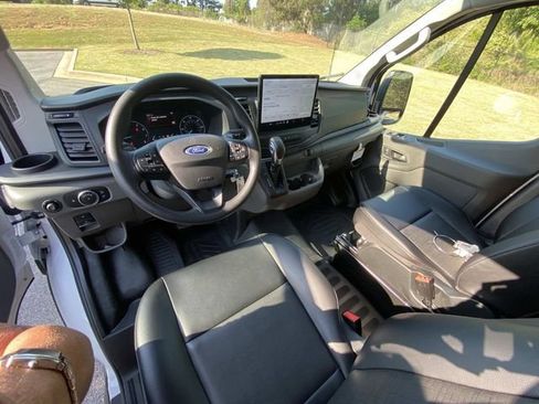 Used 2025 Ford Transit 250 Low Roof w/ Load Area Protection Package RWD image 14