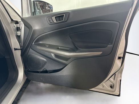 Used 2020 Ford EcoSport SE AWD/4WD image 31
