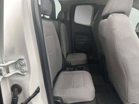 Used 2017 Chevrolet Colorado W/T w/ WT Convenience Package image 18