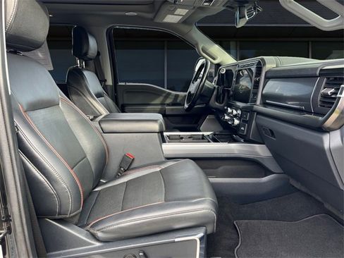 Certified 2023 Ford F450 Lariat image 15